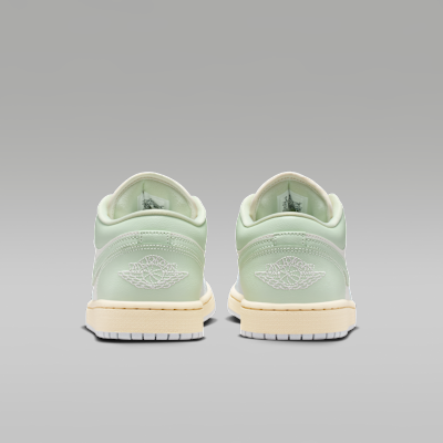 Air Jordan 1 Low Women's Shoes. Nike JP